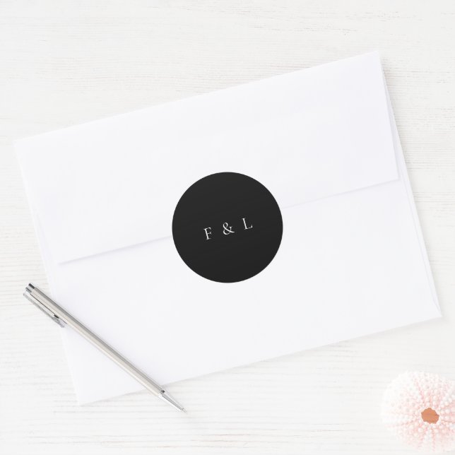 Sticker Rond Mariage Simple Monogramme Noir Classique (Enveloppe)