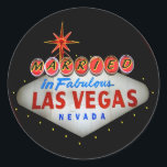 Sticker Rond Marié à Fabulous Las Vegas<br><div class="desc">Annoncez votre mariage Las Vegas avec ces autocollants uniques Married in Fabulous Las Vegas par urbanphotos.net,  avec une photo réelle du célèbre panneau Welcome to Fabulous Las Vegas.</div>