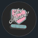 Sticker Rond Marié Las Vegas Mariage mariée<br><div class="desc">Marié Las Vegas Mariage mariée</div>