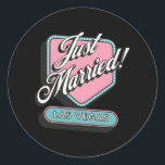 Sticker Rond Marié Las Vegas Mariage mariée<br><div class="desc">Marié Las Vegas Mariage mariée</div>