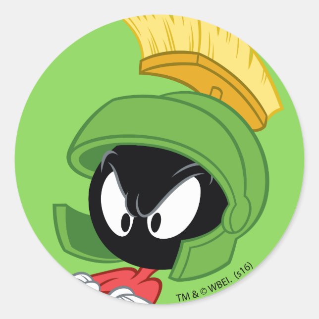 Sticker Rond MARVIN LE MARTIEN™ | Les bras croisés (Devant)