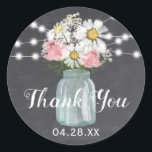 Sticker Rond Mason Jar Floral Chalkboard Chaîne Merci<br><div class="desc">Chalkboard String Light Mason Jar Merci Floral Mariage Favor Sticker. (1) Pour plus de personnalisation, cliquez sur le bouton "Customiser" et utilisez notre outil de conception pour modifier ce modèle. Tous les styles de texte, couleurs, tailles peuvent être modifiés selon vos besoins. (2) Si vous avez besoin d'aide ou d'articles...</div>