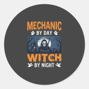 Sticker Rond Mécanicien Halloween de Jour Sorcière de Nuit