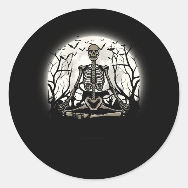 Sticker Rond Méditer Skeleton Yoga Lover Halloween Coût Lune (Devant)