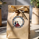 Sticker Rond Mehndi et sangeet mariage indien merci pour<br><div class="desc">Mehndi et sangeet mariage indien faveurs personnalisées imprimé merci préférez les autocollants,  tuiles vintages motif arc moderne mignon couple de danse lanternes caricatures décor Mehndi et sangeet mariages mehndi favoriser stickers rendre vos faveurs de mariage spécial à se souvenir</div>