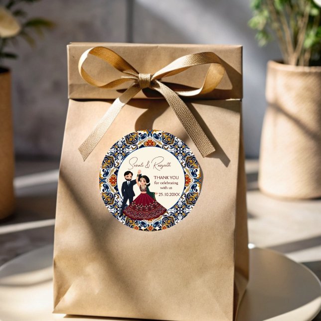 Sticker Rond Mehndi et sangeet mariage indien merci pour (Mehndi sangeet Indian wedding thank you favor  Sticker cute cartoon couple favor stickers)