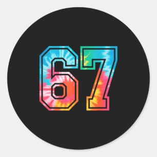 Sticker Rond Mème drôle numéro 67 Six Sept Tie Dye Gen Alpha S