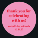 Sticker Rond Merci Bat mitzvah moderne en rose personnalisé<br><div class="desc">Typographie en gras personnalisé Bright Rose et rouge moderne Bat mitzvah Merci classique rond Sticker</div>