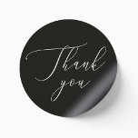 Sticker Rond Merci de Mariage officiel noir | Script élégant<br><div class="desc">Ajoutez une touche finale raffinée à vos faveurs de mariage avec cet autocollant de remerciement noir minimaliste. Doté d'un script blanc propre sur un arrière - plan noir profond, cet autocollant rond allie élégance moderne et simplicité intemporelle. Idéal pour les mariages en cravate noire, formel ou en soirée. Il fonctionne...</div>
