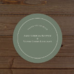 Sticker Rond Merci Mariage vert simple Boho Arch Sage<br><div class="desc">Ce Sticker Mariage Boho Arch Sage Green Merci Classic Round Sticker est doté d'une palette sophistiquée et muette d'ivoire neutre, associée à de magnifiques combinaisons de terracotta rouille, vert sauge et prune. L'élégance sobre de la typographie simple et des arches douces crée une esthétique apaisante et polie avec un style...</div>