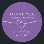Sticker Rond Merci Mariage violet argenté<br><div class="desc">Simple,  élégant,  minimaliste,  violet mariage merci autocollant,  avec coeur de corde argentée.</div>