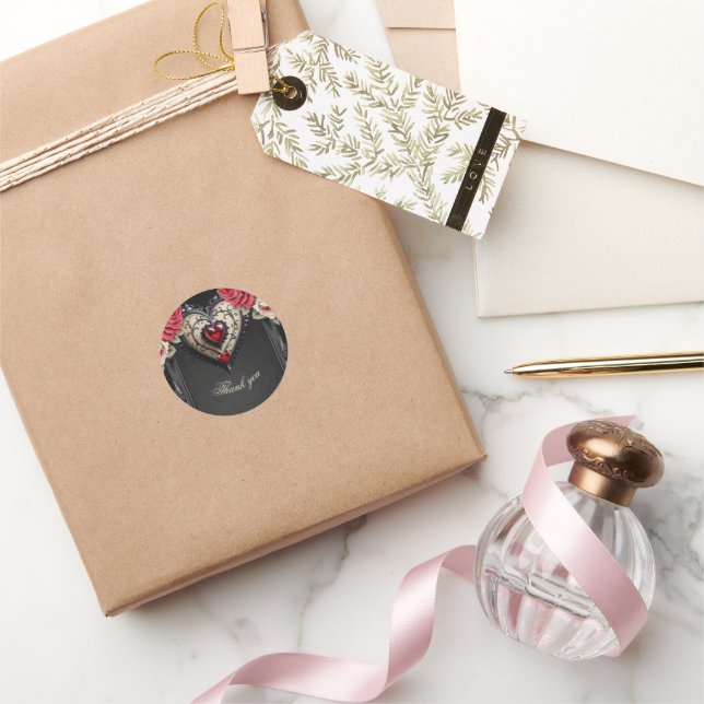 Sticker Rond Merveilleux coeur gothique généreux. (Cadeaux)