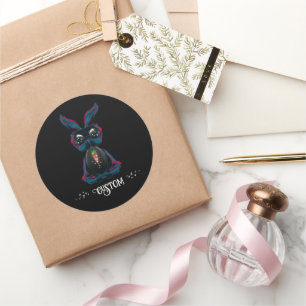 Sticker Rond Mignonne lapin aux yeux de lumière dans Yoga Pose