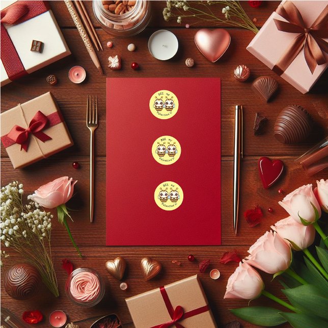 Sticker Rond Mignonne Valentine's BEE (BEE my Valentine's cute stickers.)
