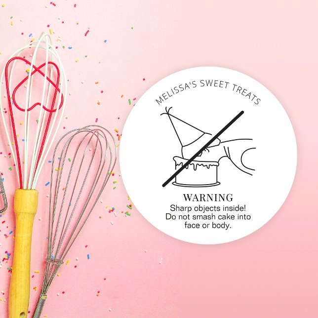 Sticker Rond Minimaliste Ne Masque Pas Le Visage Dans Le Gâteau (Créateur téléchargé)