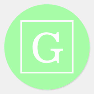 Sticker Rond Mint Green White Framed Initial