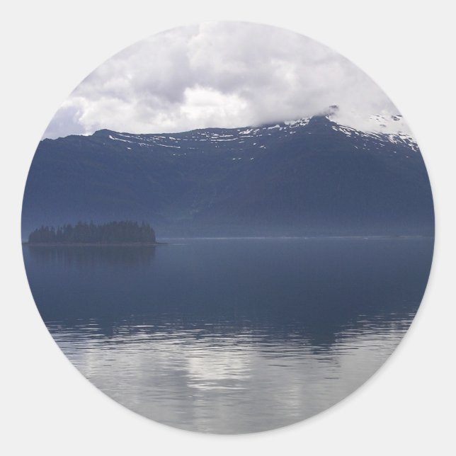 Sticker Rond Misty Alaskan Sea dans les tons bleu (Devant)