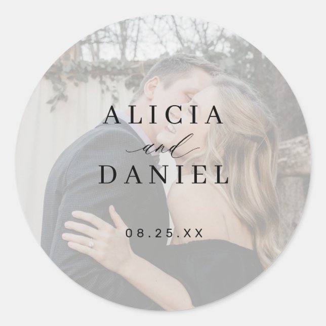 Sticker Rond Modern elegant bride groom name date photo wedding (Devant)