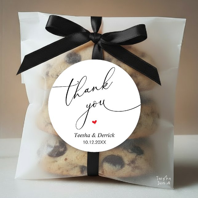 Sticker Rond Modern Wedding Minimal Thank You Cute Heart Gifts (Modern Wedding Minimal Thank You Cute Cute Little Heart Gifts Classic Round Sticker in Black White)