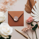 Sticker Rond Moderne Chic Bohème Aquarelle Mariage Floral<br><div class="desc">Annoncez votre mariage avec notre autocollant moderne bohème mariage floral tropical aquarelle. Notre design est composé de fleurs botaniques dessinées à la main et de verdure tropicale. Des formes géométriques modernes associées à une belle palette de couleurs boho modernes créent cette élégante faire-part de mariage sophistiquée. Customisez avec le nom...</div>