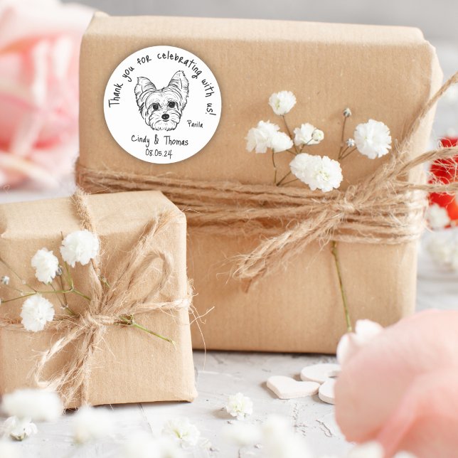 Sticker Rond Moderne Chic Personnalisé Funny Yorkie Chien Maria (Créateur téléchargé)