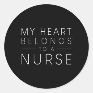 Sticker Rond Mon Coeur Appartient À Une Infirmière Valentine Lo