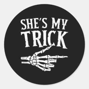 Sticker Rond Mon costume d'Halloween Trick Correspondant Couple