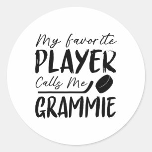 Sticker Rond Mon joueur préféré m'appelle Grammie Hockey Player