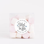 Sticker Rond Monnaie à être personnalisée mariage préféré<br><div class="desc">Les stickers de faveur de mariage frais minty sont "ment to be" en écriture noire douce accentuée avec des coeurs bleus poussiéreux. Personnalisez avec vos noms et votre date de mariage.</div>
