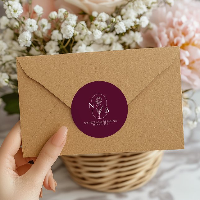 Sticker Rond Monogram Burgundy Minimalist Modern Wedding (Créateur téléchargé)