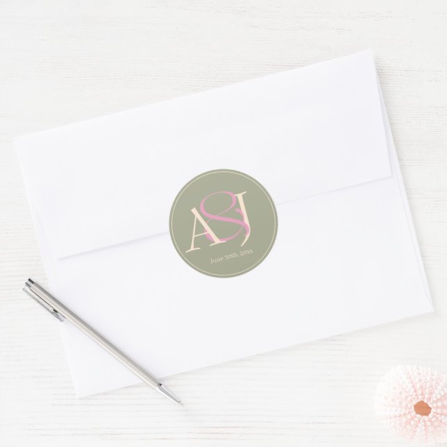 Sticker Rond Monogram Minimalist Green & Pink Wedding Date (Enveloppe)