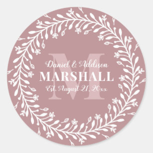 Sticker Rond Monogramme de couronnes roses à deux jeunes mariés