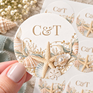 Sticker Rond Monogramme de mariage côtier aux coquillages de Ch