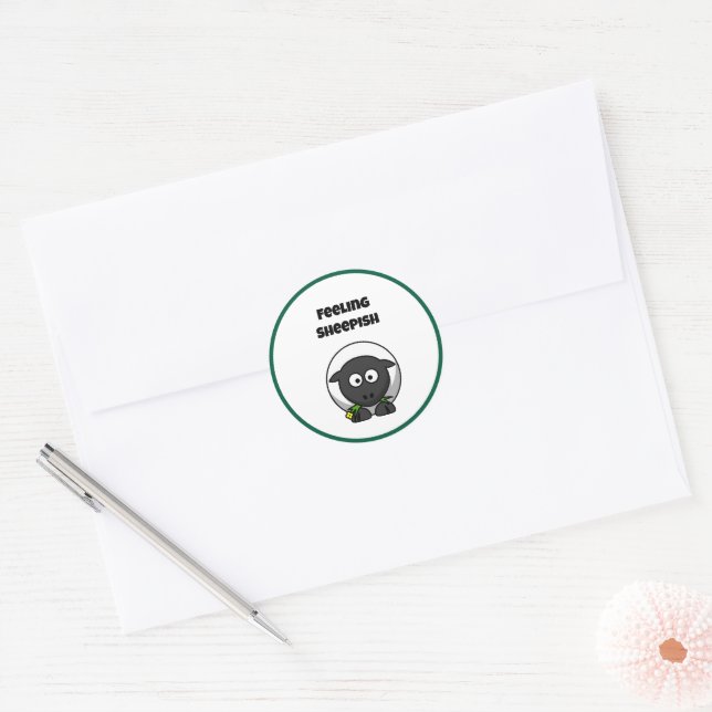 Sticker Rond Mouton timide mignon dessin animé avec jeu de mots (Enveloppe)