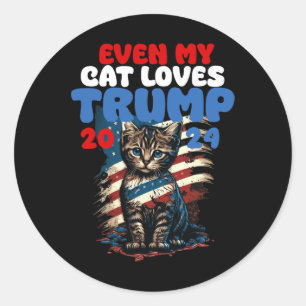 Sticker Rond My Cat Loves Trump 2024 Shirt