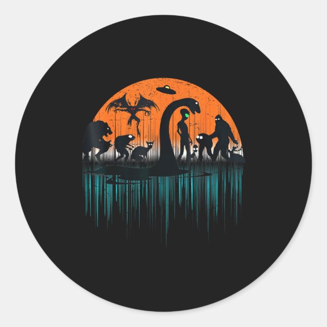 Sticker Rond Mythical Loch Ness Bigfoot Mothman Aliens Funny Cr (Devant)