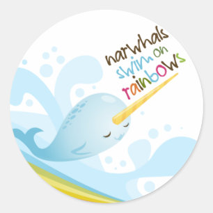 Sticker Rond Narwhals nagent sur Rainbows