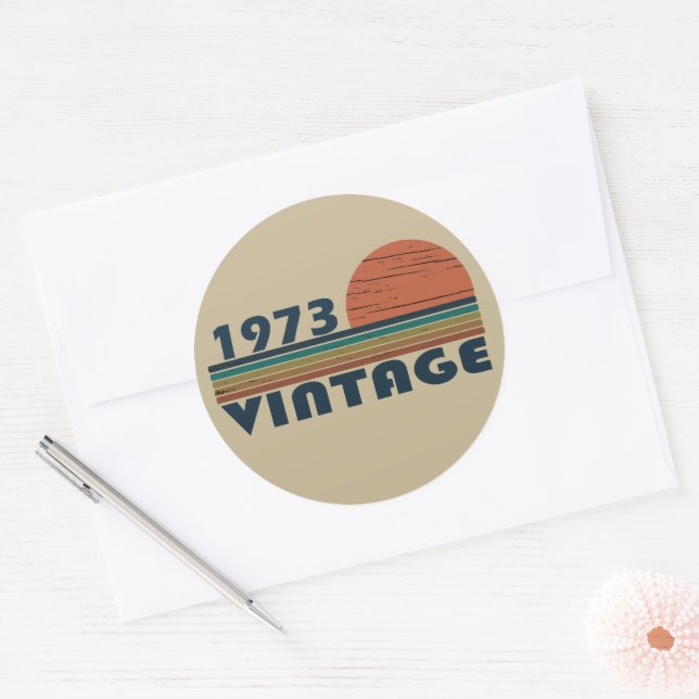 Sticker Rond Né en 1973 cadeau d'anniversaire vintage (Enveloppe)