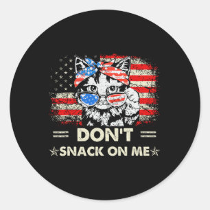 Sticker Rond Ne me grignote pas mon chat patriotique Sarcastiqu