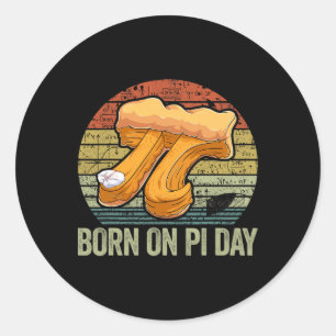 Sticker Rond Né Sur La Chemise Du Jour Pi3