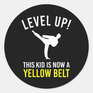 Sticker Rond Niveau supérieur ! Cet enfant est maintenant une c