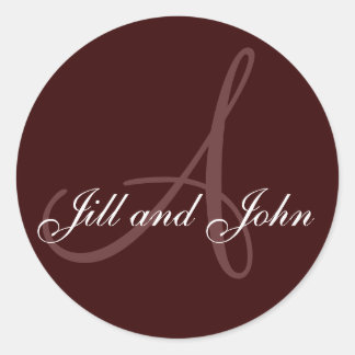 Sticker Rond Nom initial A plus Prénoms Brown