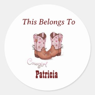 Sticker Rond Nom Personnalisé Cute CowGirl Boots Cela Appartien
