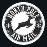 Sticker Rond North Pole Air Mail Christmas Favoriser Cadeau cad<br><div class="desc">Stickers Arrondi Classic Stamp du North Pole Air Mail.</div>
