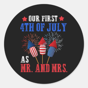 Sticker Rond Notre premier 4 juillet en tant que couple M. Mme
