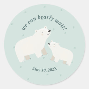 Sticker Rond Nous pouvons à peine attendre la fête de bébé assi