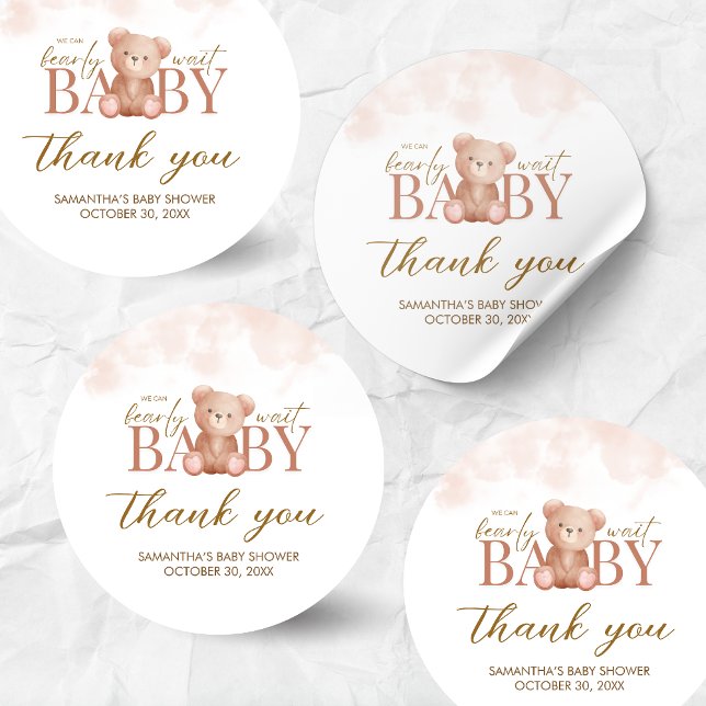 Sticker Rond Nous pouvons attendre le Baby shower de l'ours (Teddy Bear Baby Shower Sticker)
