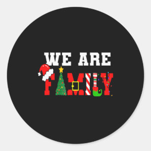 Sticker Rond Nous sommes des pyjamas de Noël de famille drôles