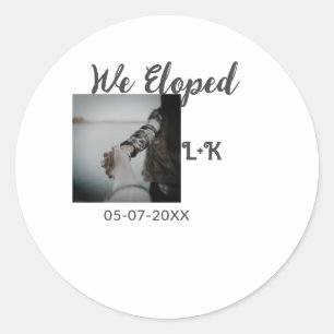 Sticker Rond Nous sommes partis en voyage de noces juste mariés