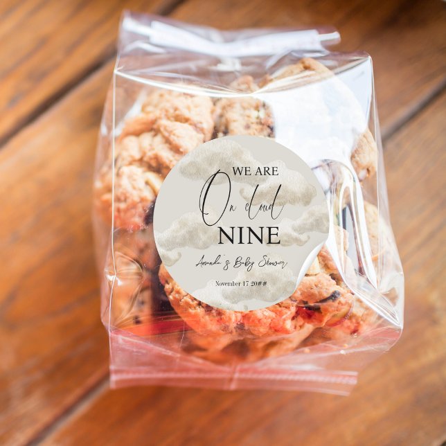 Sticker Rond Nuage Neuf Beige Genre Neutre Ciel Baby shower (Créateur téléchargé)